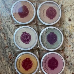 Scensty Wax Testers/Samples-12 various winter/holiday fragrances